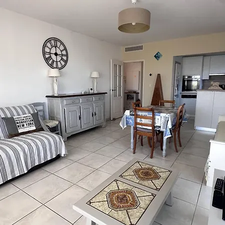 Apartment Appartement T2 Avec Jardin Privatif Et Piscine, A 130M De La Plage - Les Issambres - Fr-1-768-41 *